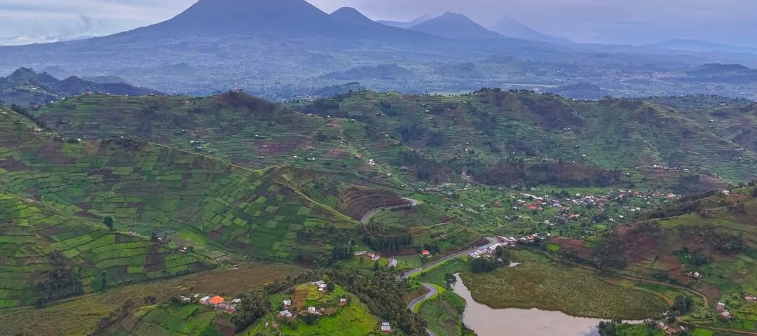 Hiking Mount Sabinyo