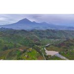 Hiking Mount Sabinyo