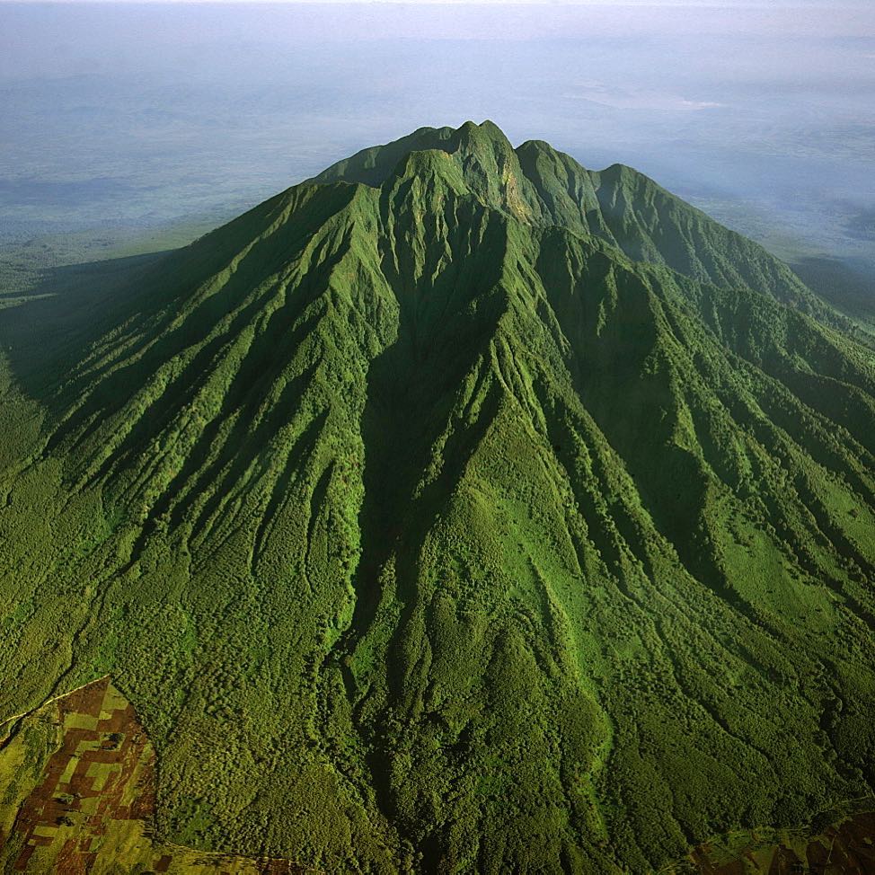 Hiking Mount Sabinyo